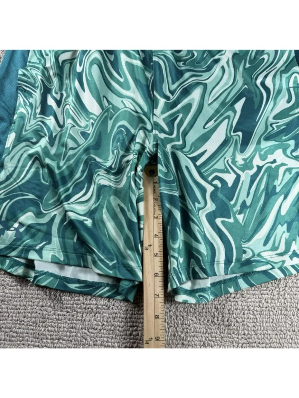 Under Armour UA Train Stretch 2.0 Marble Print Shorts Green Men's Size Large